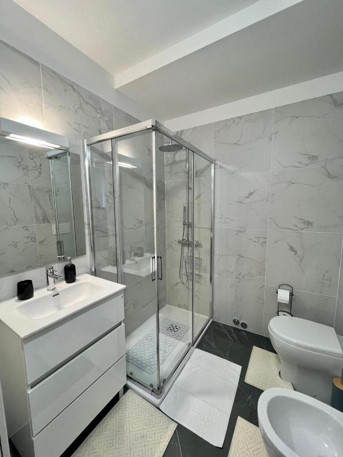 Apartment Charlotte Near Piazza Unita